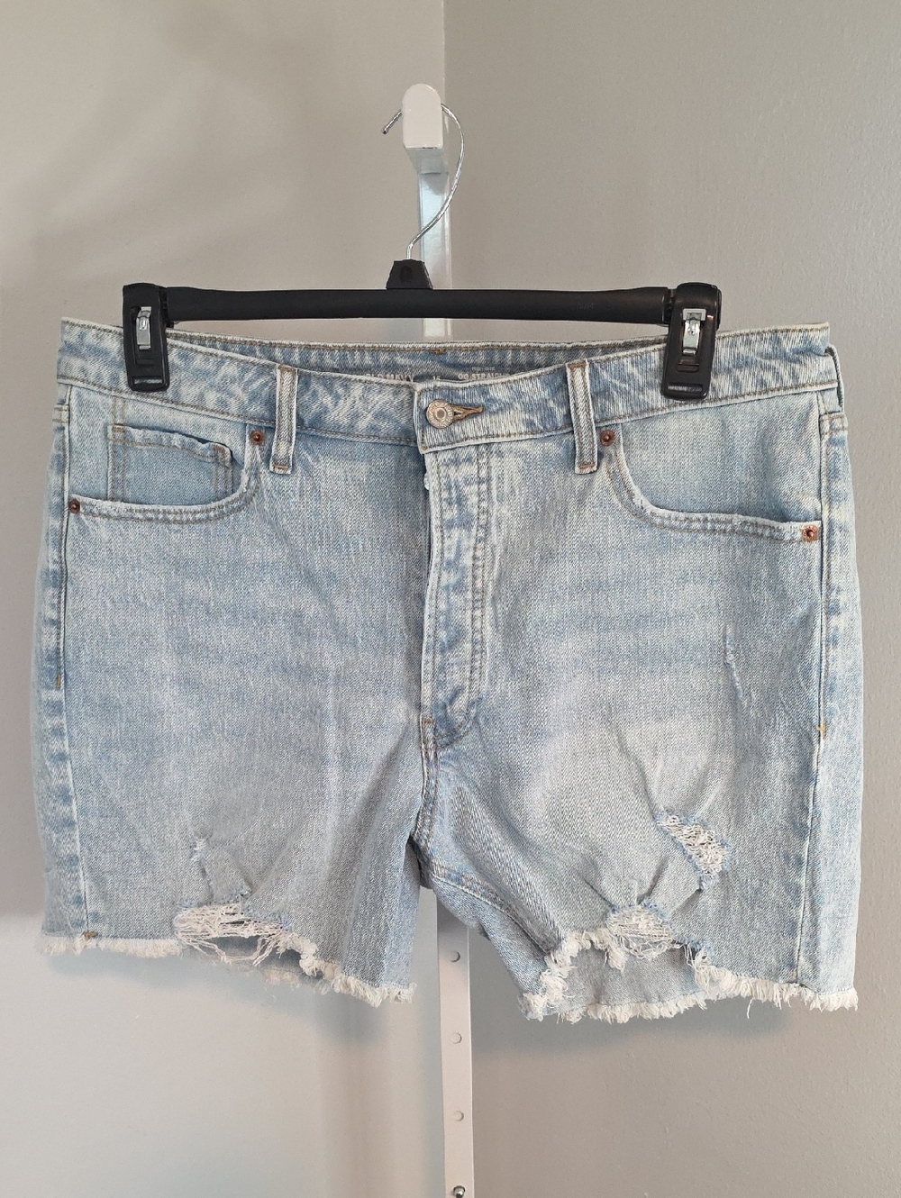 Old Navy High Rise OG Straight Secret Smooth Denim Shorts / 16